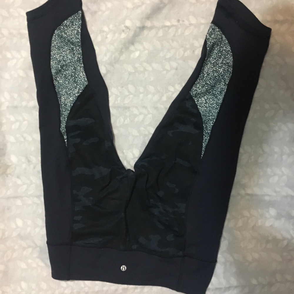 Lululemon Blue Camo Crops 10
